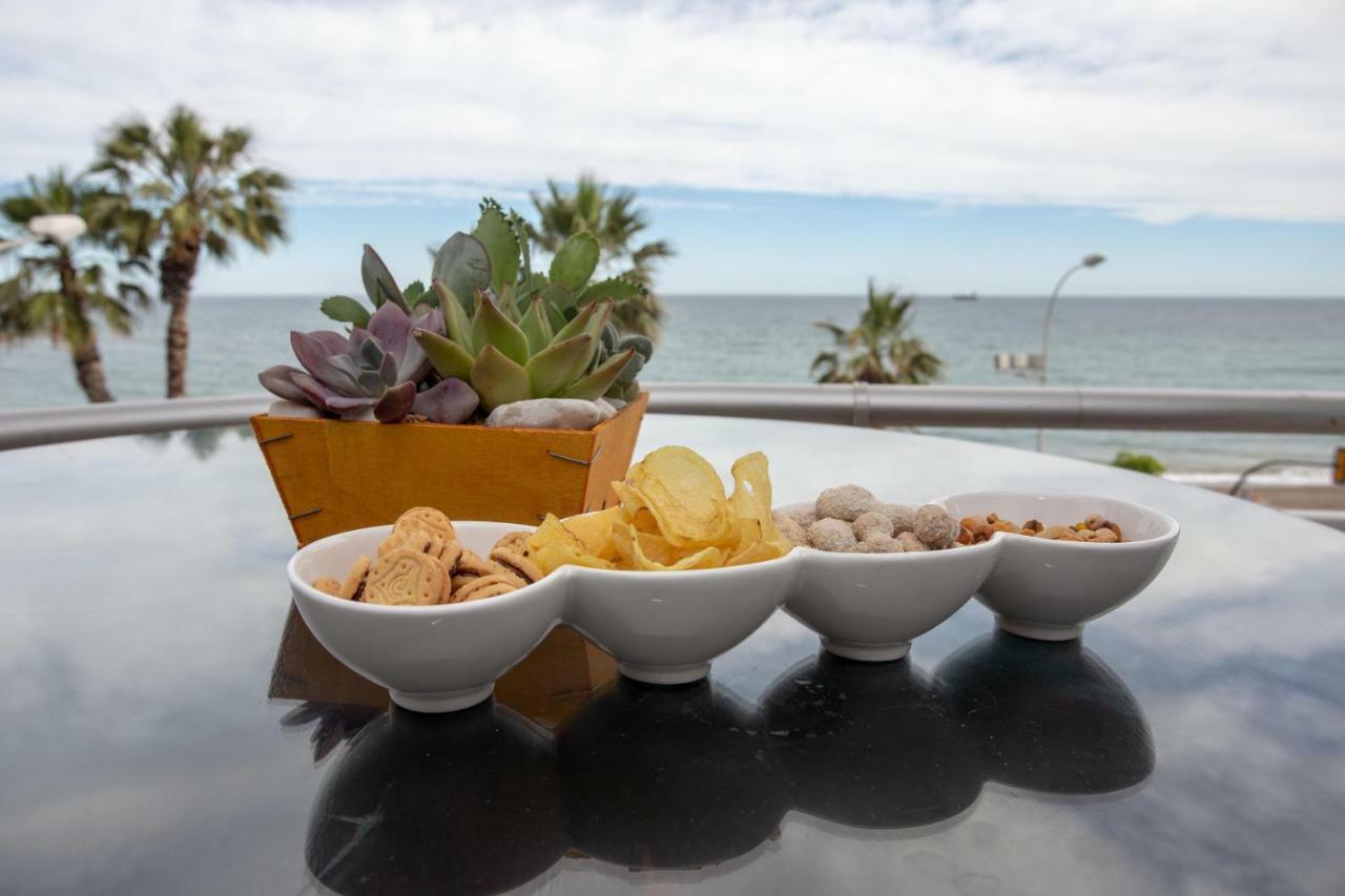 Villa Venecia, Apartamento De Lujo En 1º Linea De Playa + Parking Málaga Extérieur photo